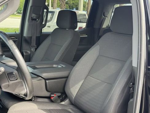 Used 2023 Chevrolet Silverado 1500 RST AWD/4WD image 17