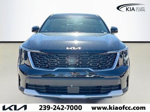 New 2026 Kia Sorento LX FWD image 7
