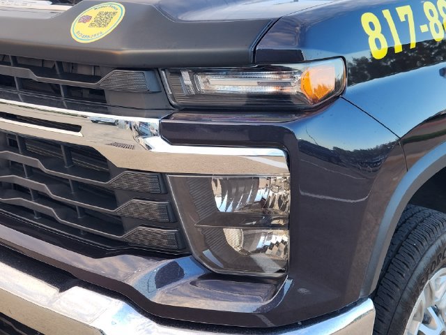 Used 2024 Chevrolet Silverado 2500 LT RWD image 8
