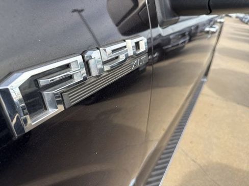 Used 2019 Ford F150 XLT w/ Equipment Group 302A Luxury image 10