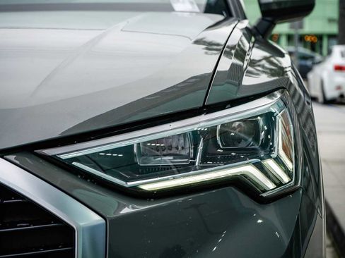 Used 2022 Audi Q3 2.0T Premium Plus w/ Premium Plus Package image 7