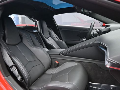 Used 2023 Chevrolet Corvette Stingray Coupe w/ Z51 Performance Package image 30