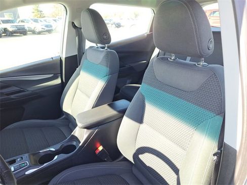 Used 2022 Chevrolet Bolt LT image 7