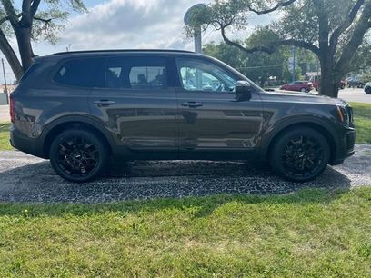 Used 2022 Kia Telluride EX w/ EX Premium Package