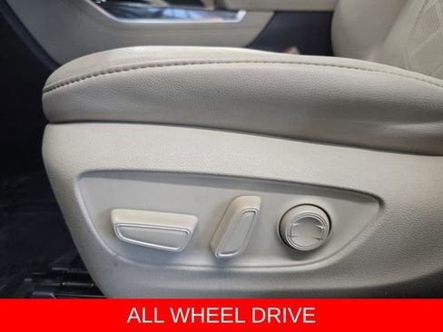 Used 2021 Toyota Highlander Platinum AWD/4WD image 29