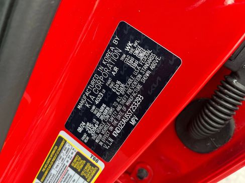 Used 2025 Kia Soul LX w/ LX Technology Package image 23