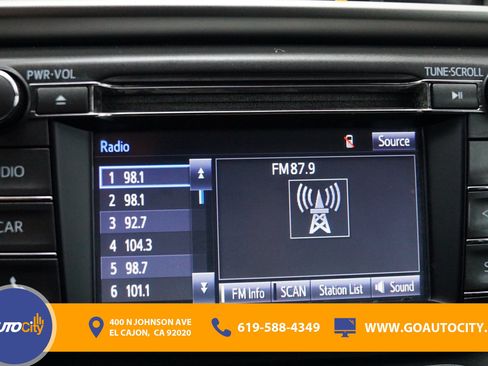 Used 2015 Toyota RAV4 LE FWD image 20
