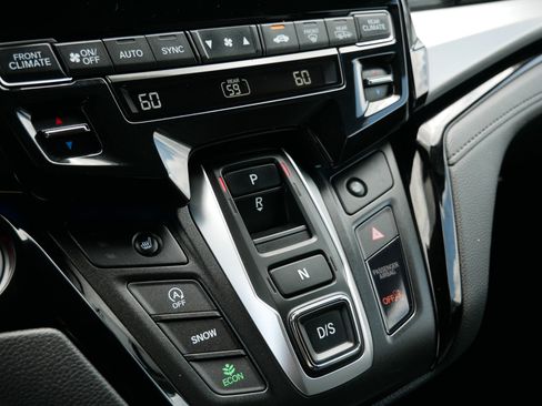 Used 2024 Honda Odyssey Touring image 23