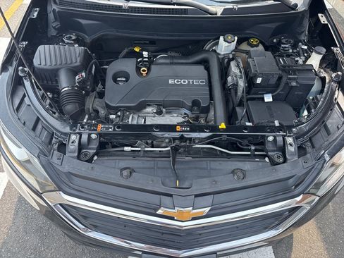 Used 2019 Chevrolet Equinox LT w/ Driver Convenience Package FWD image 32