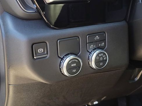 New 2026 GMC Sierra 1500 Elevation w/ Preferred Package image 8