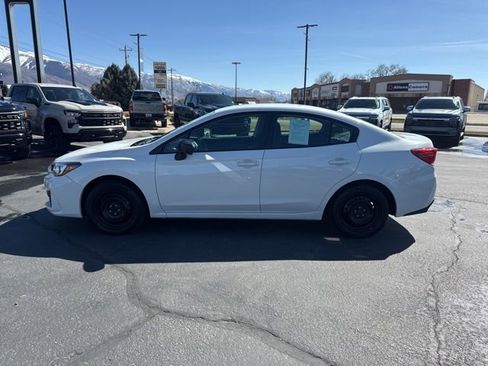Used 2017 Subaru Impreza 2.0i image 4