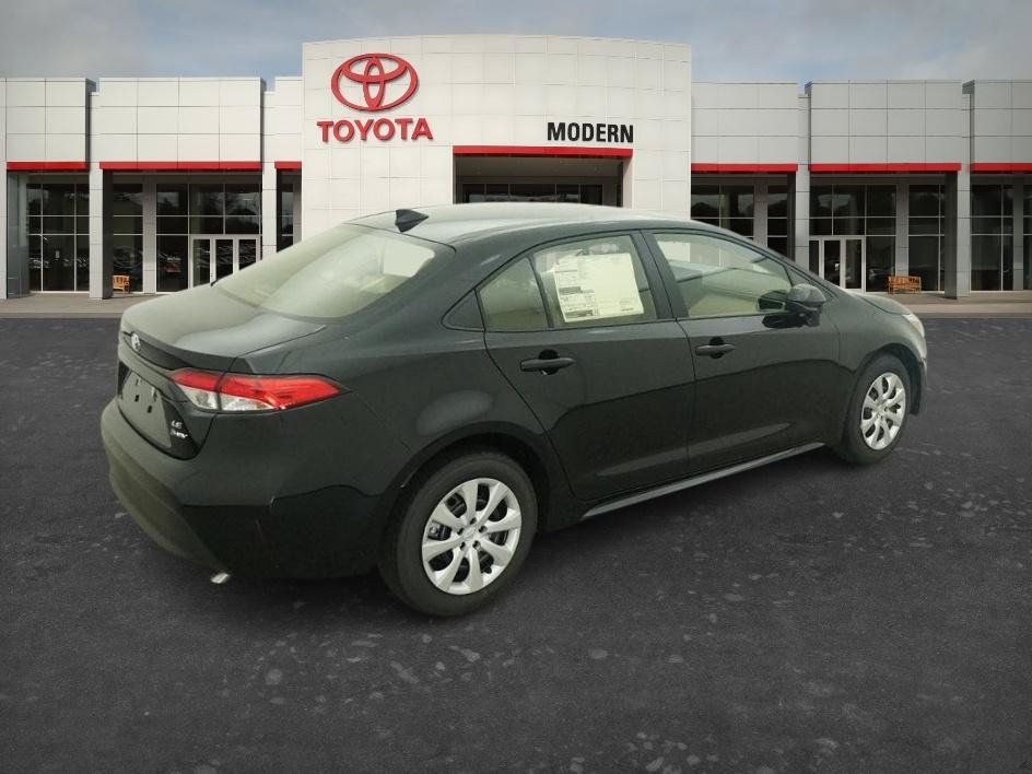 New 2026 Toyota Corolla LE FWD image 18