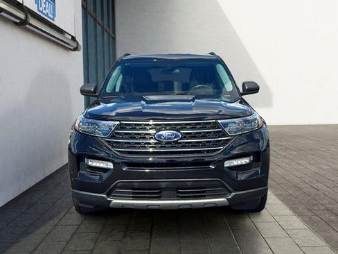Certified 2023 Ford Explorer XLT w/ Equipment Group 202A AWD/4WD image 8