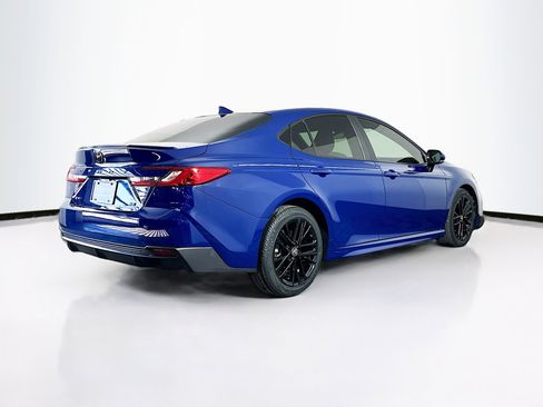 Used 2025 Toyota Camry SE w/ Multimedia Upgrade Package image 9