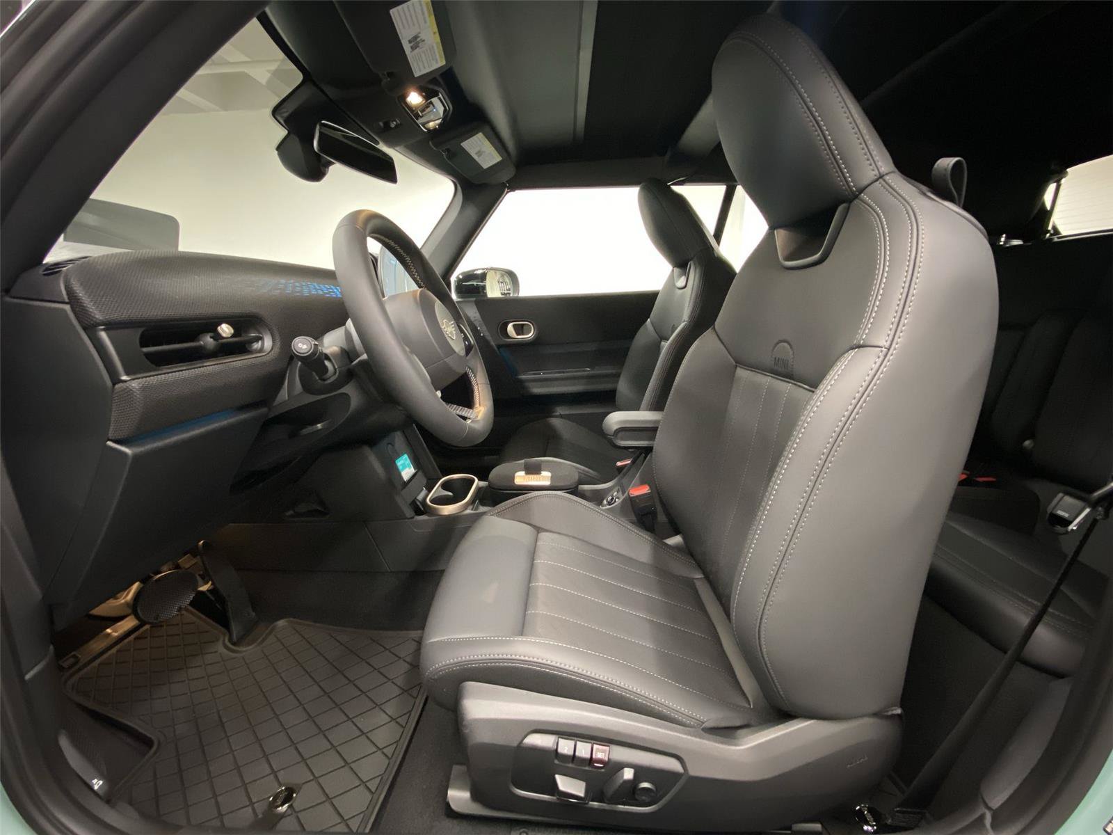 New 2026 MINI Cooper S FWD image 17