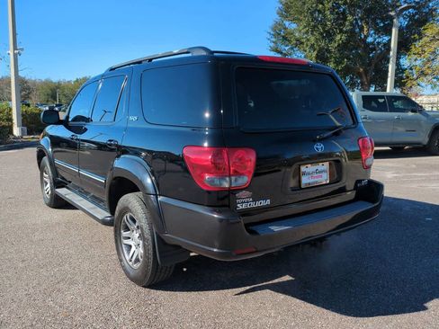 Used 2007 Toyota Sequoia SR5 image 4