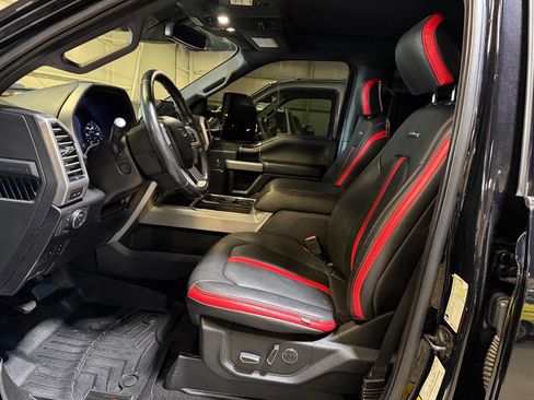 Used 2019 Ford F250 Platinum w/ Platinum Ultimate Package image 22