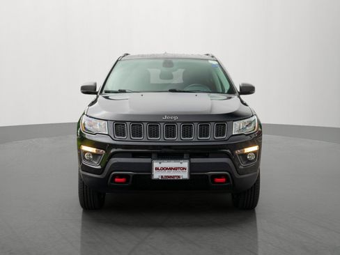 Used 2019 Jeep Compass Trailhawk w/ Cold Weather Group AWD/4WD image 2