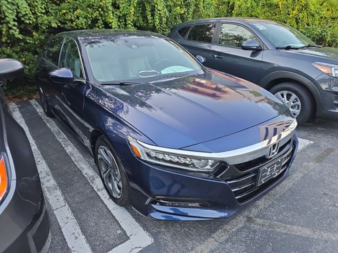Certified 2020 Honda Accord EX image 5