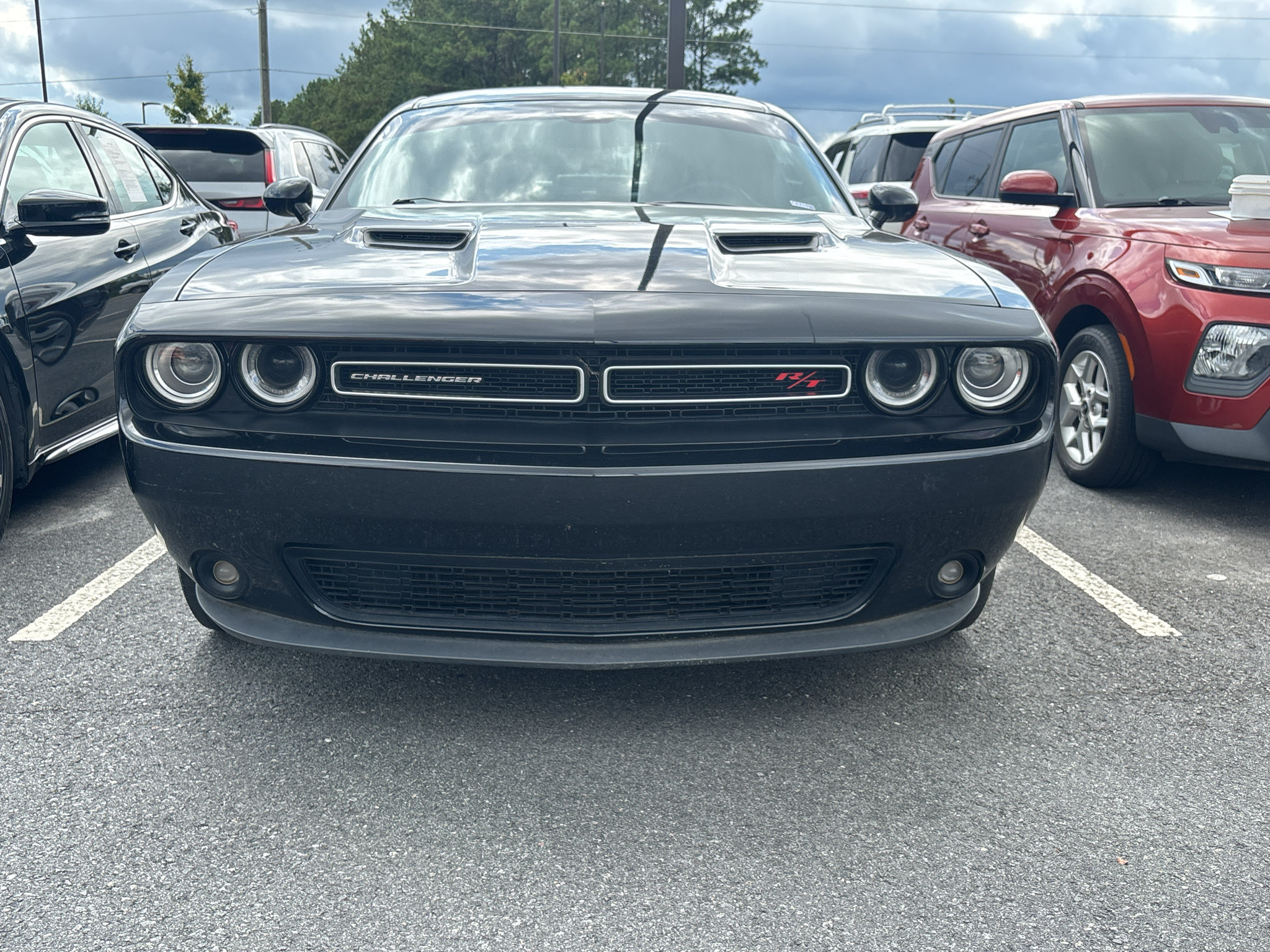 Used 2015 Dodge Challenger R/T w/ Quick Order Package 28B R/T RWD image 2