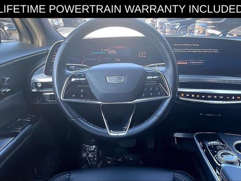 Used 2024 Cadillac Lyriq Sport RWD image 6