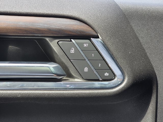 Used 2023 GMC Sierra 1500 SLT RWD image 19