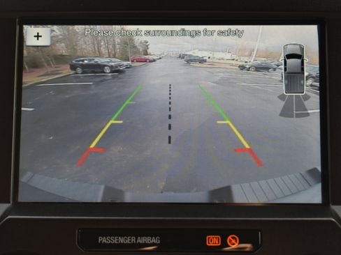 Used 2018 Ford F250 Lariat image 34