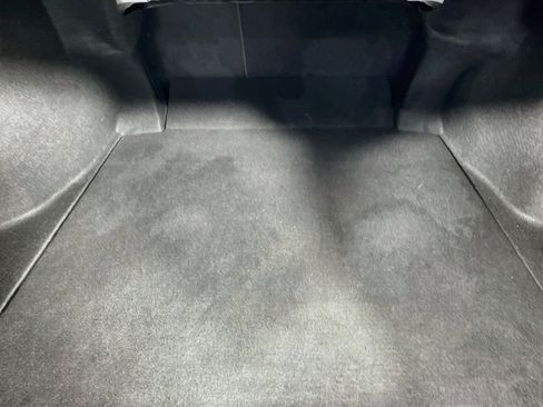 Used 2022 Toyota Camry SE FWD image 32