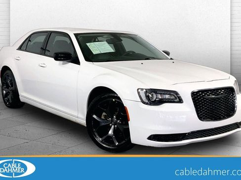 Used 2023 Chrysler 300 Touring w/ Sport Appearance Package RWD image 1