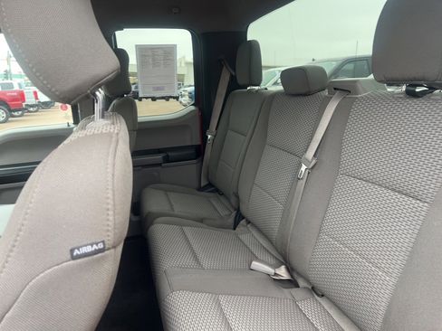 Used 2017 Ford F150 XLT image 10