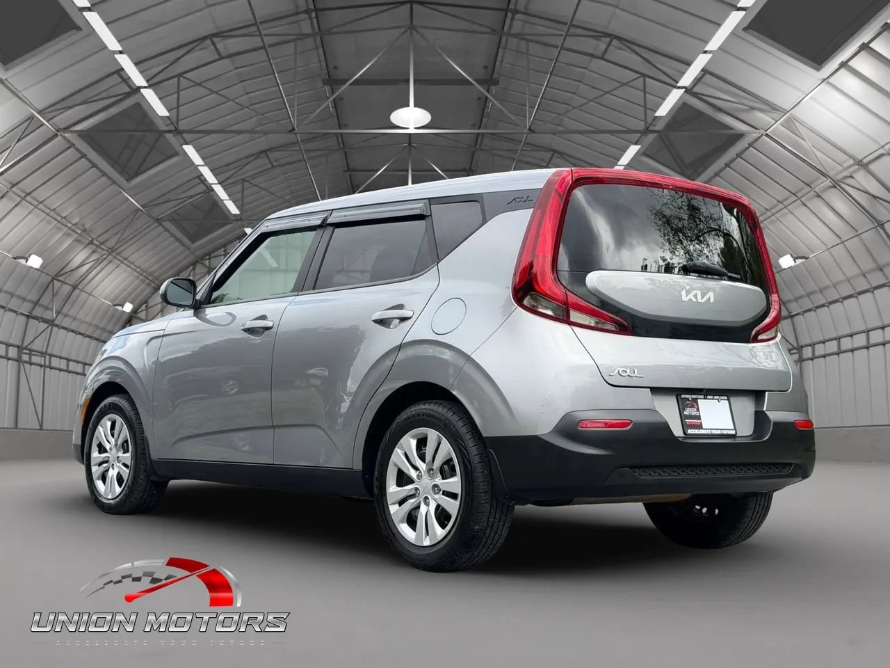 Used 2022 Kia Soul LX FWD image 6