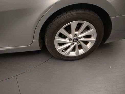 Certified 2021 Toyota Camry LE image 20