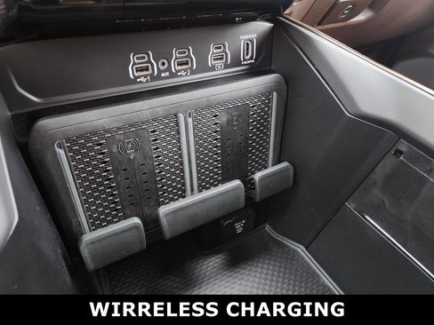 Used 2025 RAM 3500 Longhorn image 7