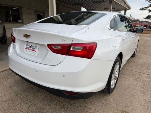 Used 2025 Chevrolet Malibu LT image 6