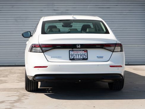 Used 2023 Honda Accord Touring image 8