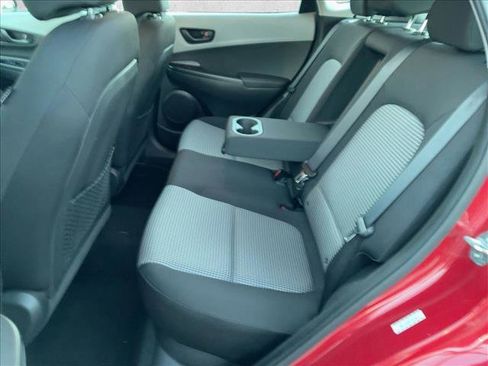 Used 2019 Hyundai Kona SE image 19