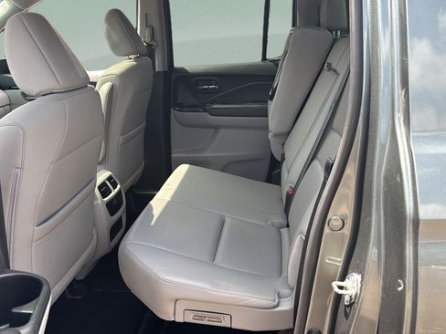 Used 2017 Honda Ridgeline RTL-E image 11