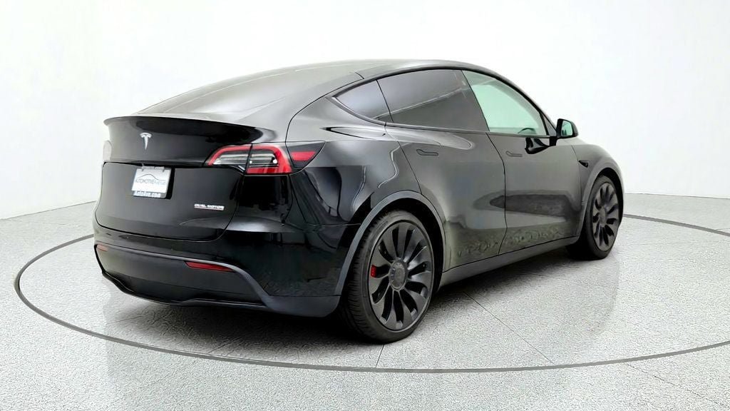 Used 2022 Tesla Model Y Performance AWD/4WD image 5