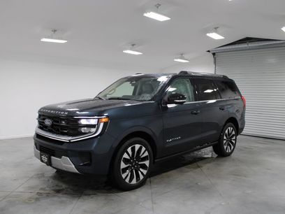 Used 2025 Ford Expedition Platinum w/ Driver's Package