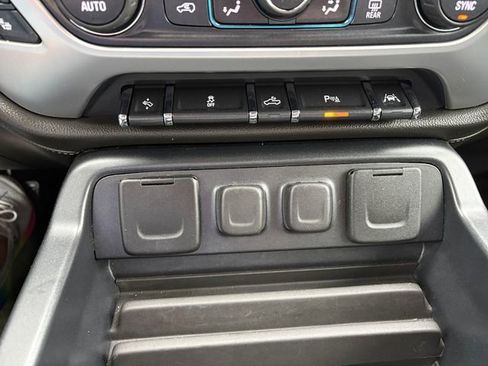 Used 2017 GMC Sierra 1500 SLT image 24