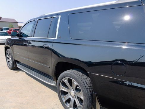 Used 2016 Chevrolet Suburban LTZ AWD/4WD image 8