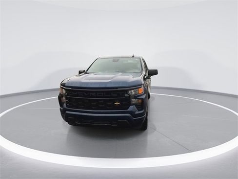 Certified 2023 Chevrolet Silverado 1500 Custom image 4