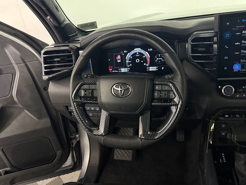 Used 2024 Toyota Tundra Platinum AWD/4WD image 14