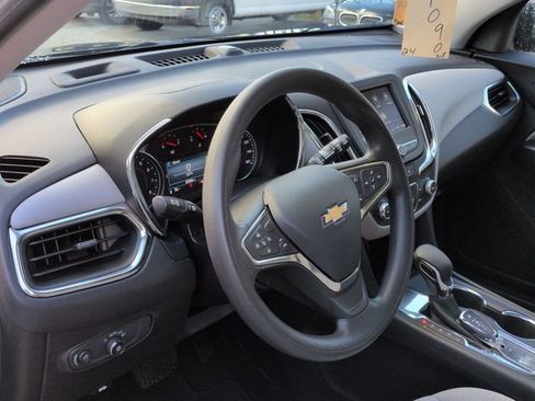 Certified 2024 Chevrolet Equinox LS w/ LS Convenience Package image 12