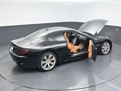 Used 2017 Maserati GranTurismo Sport RWD image 57