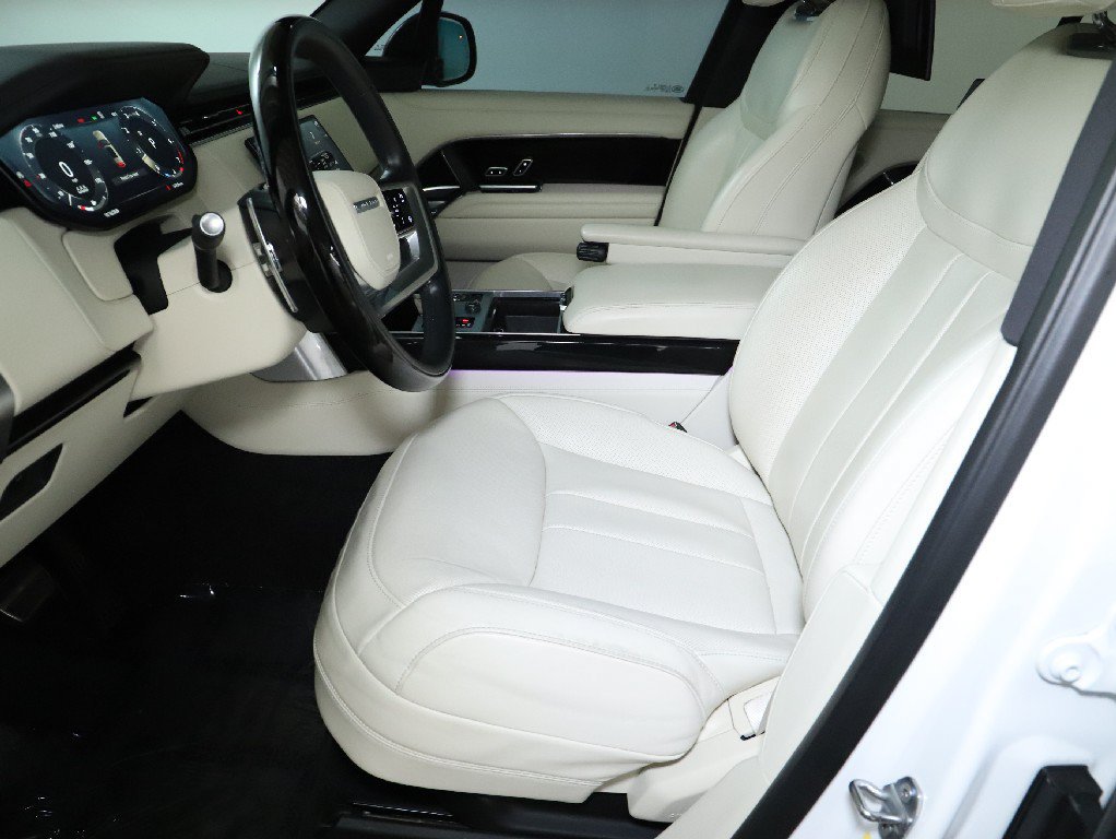 Used 2023 Land Rover Range Rover SE AWD/4WD image 17