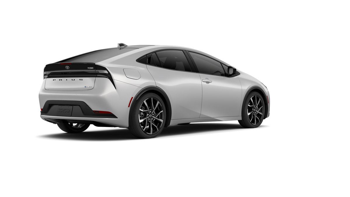 New 2027 Toyota Prius Plug-In Hybrid FWD image 74