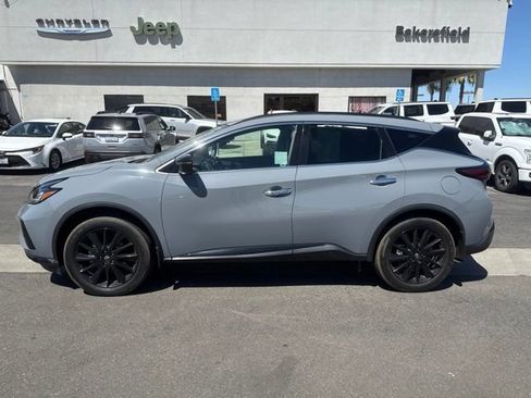 Used 2024 Nissan Murano SV w/ SV Midnight Edition Package FWD image 2