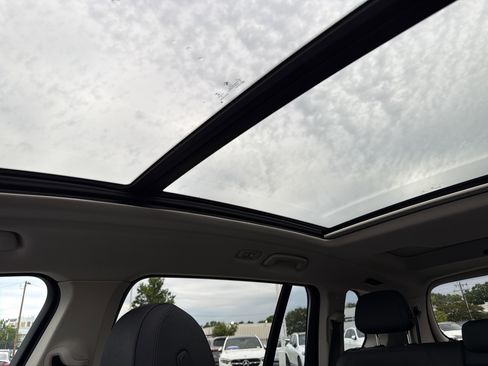 Used 2020 BMW X7 xDrive40i w/ Cold Weather Package AWD/4WD image 22
