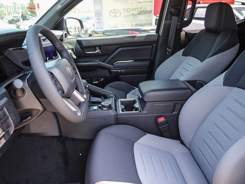 New 2025 Toyota Tacoma TRD Off-Road image 17